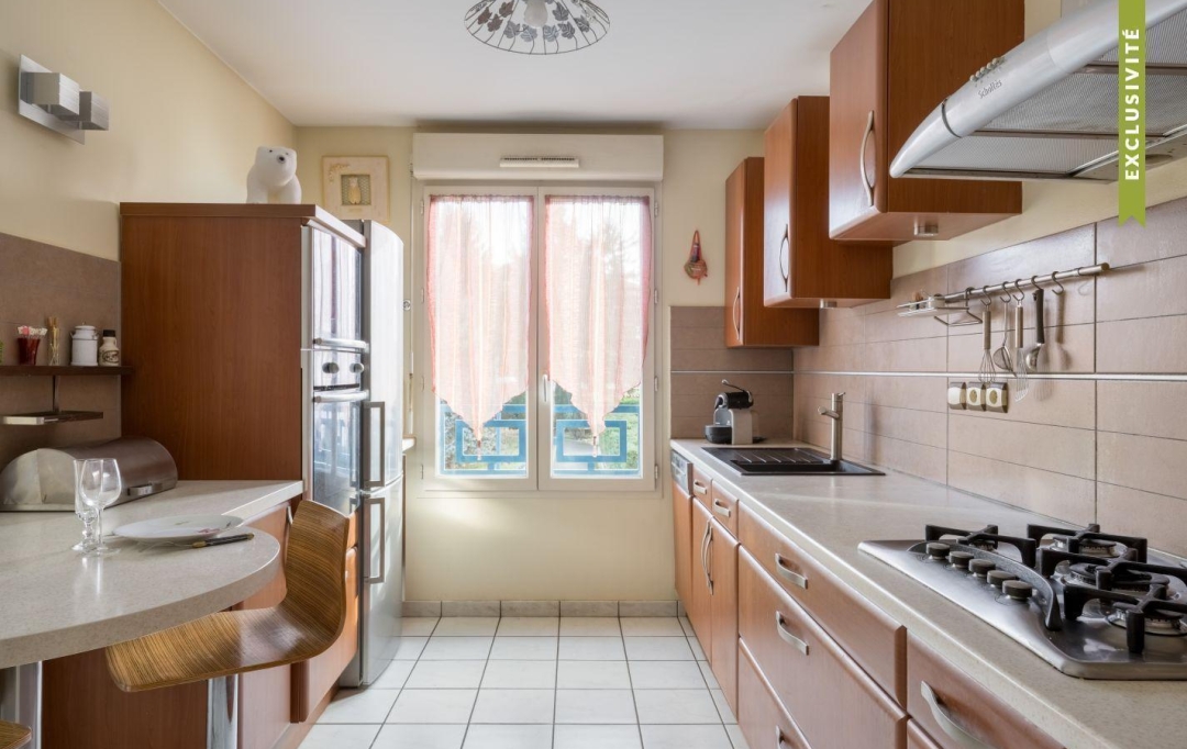 Annonces CALUIRE : Apartment | MEYZIEU (69330) | 74 m2 | 259 000 € 