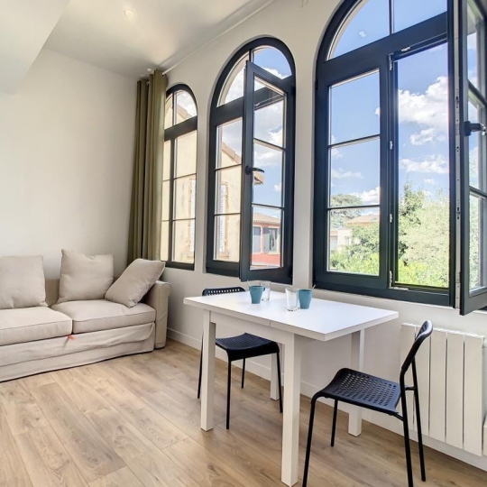  Annonces CALUIRE : Apartment | LA MULATIERE (69350) | 20 m2 | 760 € 