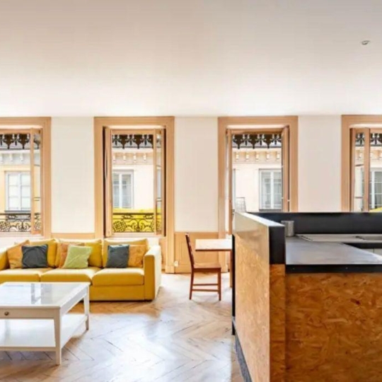  Annonces CALUIRE : Apartment | LYON (69001) | 123 m2 | 3 500 € 