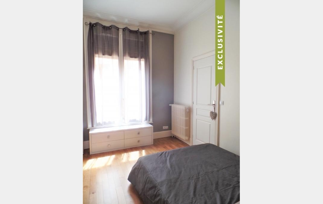Annonces CALUIRE : Appartement | LYON (69002) | 45 m2 | 1 300 € 