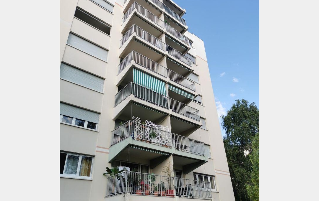 Annonces CALUIRE : Apartment | SAINTE-FOY-LES-LYON (69110) | 61 m2 | 189 000 € 