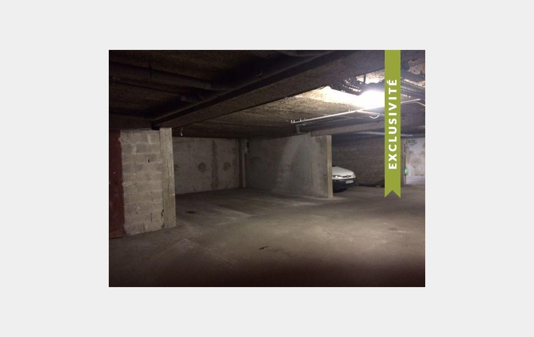 Annonces CALUIRE : Garage / Parking | VILLEURBANNE (69100) | 0 m2 | 15 555 € 