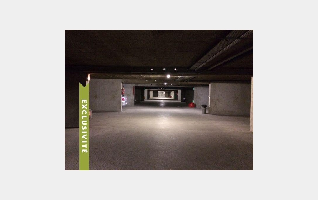 Annonces CALUIRE : Garage / Parking | VILLEURBANNE (69100) | 0 m2 | 15 555 € 